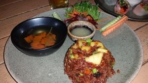 vegetable fried rice at Imm Aim Vegetarian and Bike Cafe in Chiang Mai