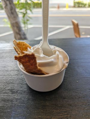 Hawaiian Vanilla Bean at Blondies Vegan Proteins + Cafe Hawaii in Honolulu