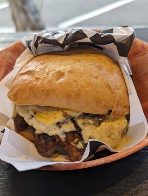 Ironman Sandwich at Blondies Vegan Proteins + Cafe Hawaii in Honolulu