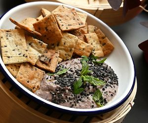 Humus (black beans, Kalamata olives) + Crakers from Madlab at GORYA in Brussels