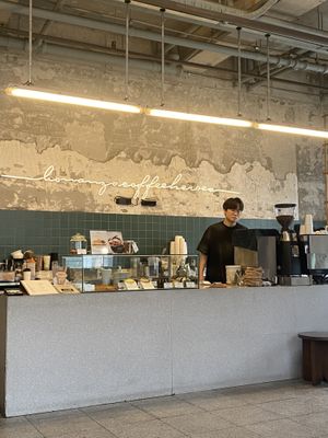 Counter where you order  at mtl cafe & bakery in Seoul