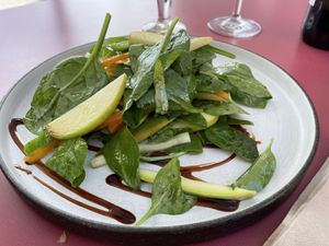 Salad  at Samsara in Barcelona