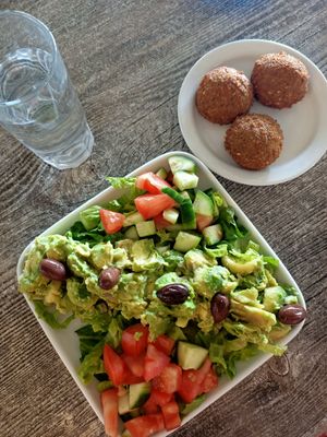  at Café Relax in Crete