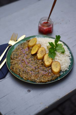 Superkanja with plantains at Bantabaa in Berlin