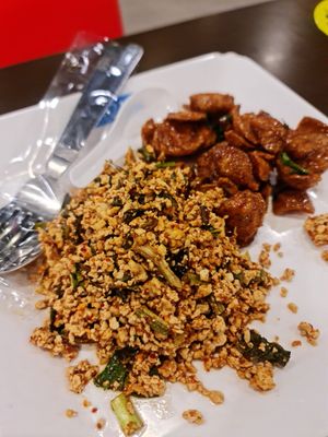 Larb at BKK - Veg Stall Food Court - T21 in Bangkok