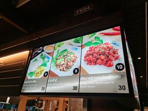 Tasty Thai food at BKK - Veg Stall Food Court - T21 in Bangkok