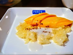 Mango and sticky rice at BKK - Veg Stall Food Court - T21 in Bangkok