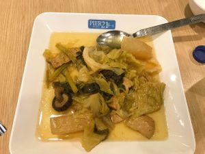 Vegan cabbage soup with shiitake mushroom and fried tofu (serve in the bowl but it’s quiet complicate to eat so :p) at BKK - Veg Stall Food Court - T21 in Bangkok