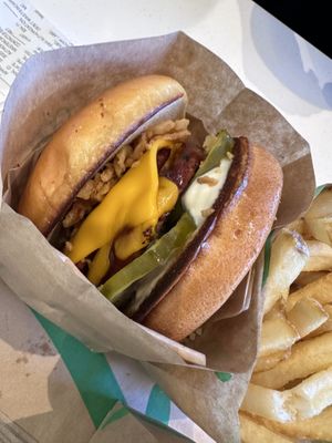 Bbq burger (summer special)  at Hart House in Monrovia