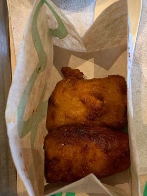 4 piece nuggets   at Hart House in Monrovia