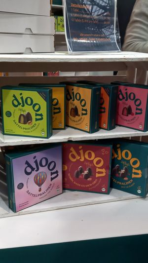 dattelpralinen at djoon foods GmbH in Munich