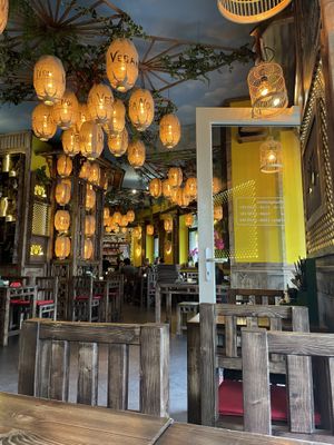 Inside   at Hanoi Vegan & Heinenhof in Cologne