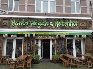 Outside at Hanoi Vegan & Heinenhof in Cologne