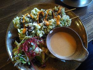 Starter skewers with popped rice at Hanoi Vegan & Heinenhof in Cologne
