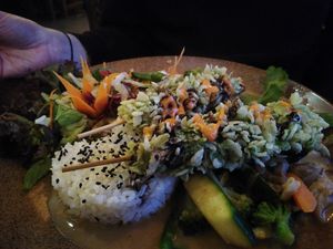 Chicken skewers as a main at Hanoi Vegan & Heinenhof in Cologne