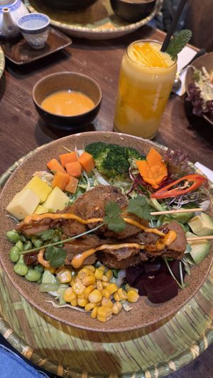   at Hanoi Vegan & Heinenhof in Cologne