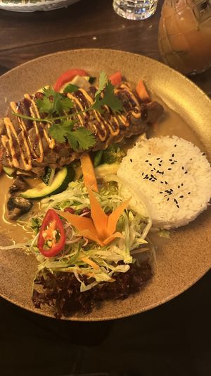   at Hanoi Vegan & Heinenhof in Cologne