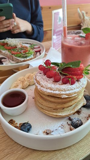  at TRUCYS Café in Hamburg