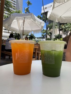 Hawai’i Sunset (orange)+ Oahu Dream (green)  at ALOH Health Bar & Cafe in Honolulu
