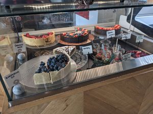 The (v) indicates the vegan options. at Grajski Vrt in Tolmin