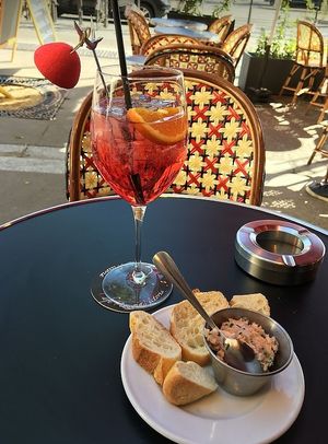 Spritz (don't eat the candy, it's not vegan :P) and appetizer (same - not vegan - but you can still eat the bread :P) at Café Victoria in Paris