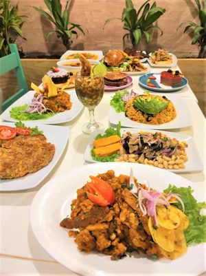 PLATOS CRIOLLOS at Misky Veggie in Piura