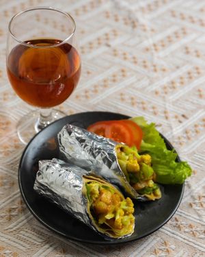 Cauliflower and Potato Curry Burritos 咖喱薯仔椰菜花卷餅 at Cooking with Plants - 煮植 in Kowloon