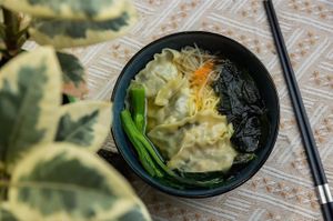 Pickled Vegetable & Gyoza Ramen in Miso Soup with Wakame Seaweed 海帶芽味噌湯雪菜餃子拉麵 at Cooking with Plants - 煮植 in Kowloon