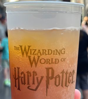 Peachtree Fizzing Tea  at Universal Studios - Leaky Cauldron in Orlando