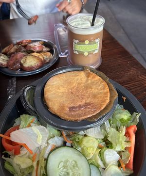   at Universal Studios - Leaky Cauldron in Orlando