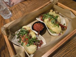 Avokado Tacos at No.5 in Sopot