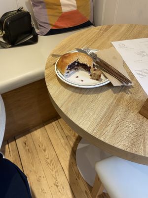 Sorry photos were an afterthought , was too hungry😹  at Cafe Vegu in Lewes