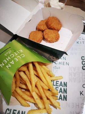 Chick'n Nuggets at Clean Kitchen Club - Battersea Power Station in South West London