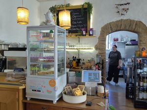 Interior at Ti's Café in Minheim