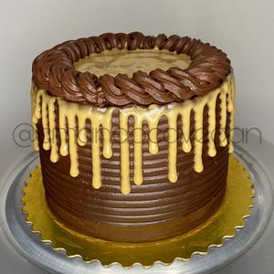 BOLO PÃO DE MELADO  at Amandoca Vegan in Santos