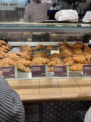   at VCE - Natoo in Venice