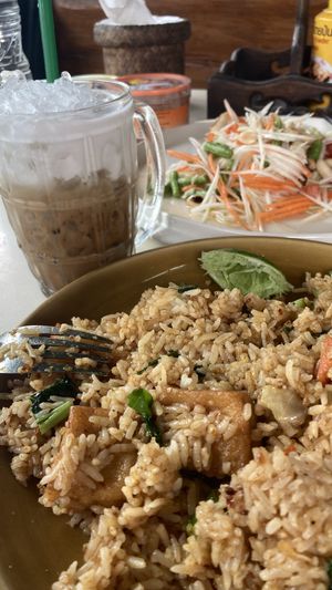 Fried rice, papaya salad and coffee w/ coconut milk  at Life Style Thai Food in Koh Phangan