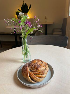 delicious vegan cardamon bun from the MOON bakery in Zurich at Bar Butter in Zurich