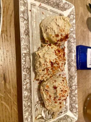 Hummus  at bona'me in Frankfurt