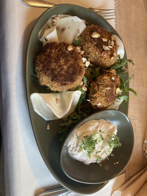 Quinobratlinge at Bio-Berggasthof - Beckenbergbaude in Kottmar