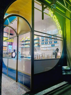 Outside at Iconico Gelato in Milan