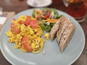 Scrambled tofu at Cosy Café in Budapest