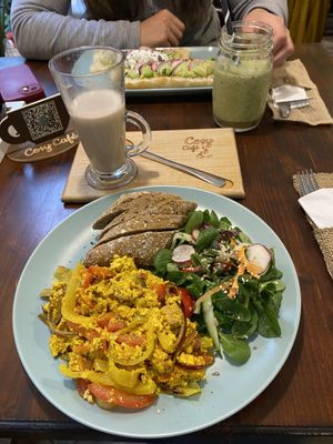 vegan scrambled tofu  at Cosy Café in Budapest