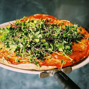 Vegetarian Pizza at Superfood Garden in Mallorca