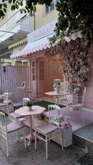 Locationn  at Dream Cream in Rhodes