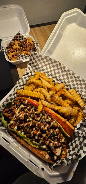 Amazing Tasty Vegan Food at The Utopia Deli in Little Rock