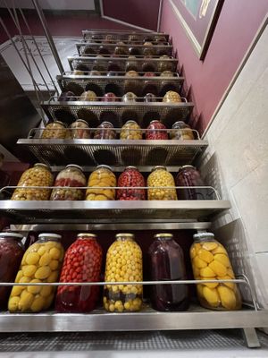  einrichtung  at Hacı Abdullah in Istanbul