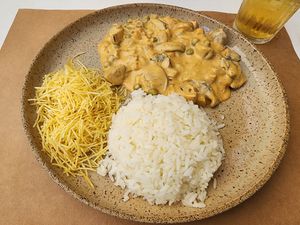 Vegan Stroganoff at Bobó Empório Vegano in Sao Paulo