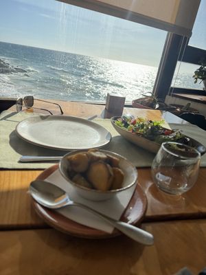   at Azenhas do Mar in Colares