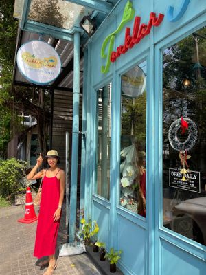 Signboard at Tonklar Facai - Mahidol Salaya in Nakhon Pathom